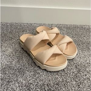 Sorel Vibe Twist Slide Sandal